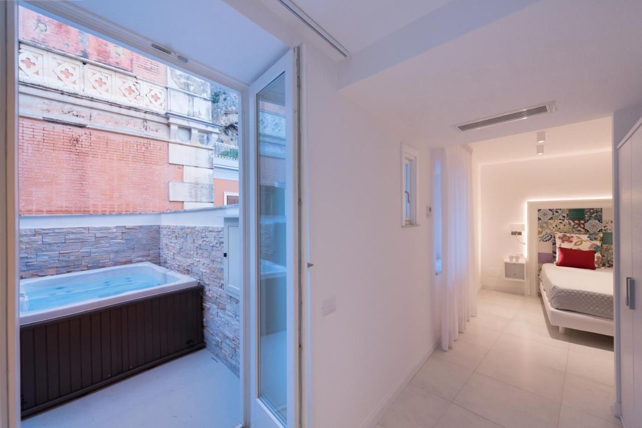 Amalfi Suite Boutique Hotel (Adults Only) מראה חיצוני תמונה