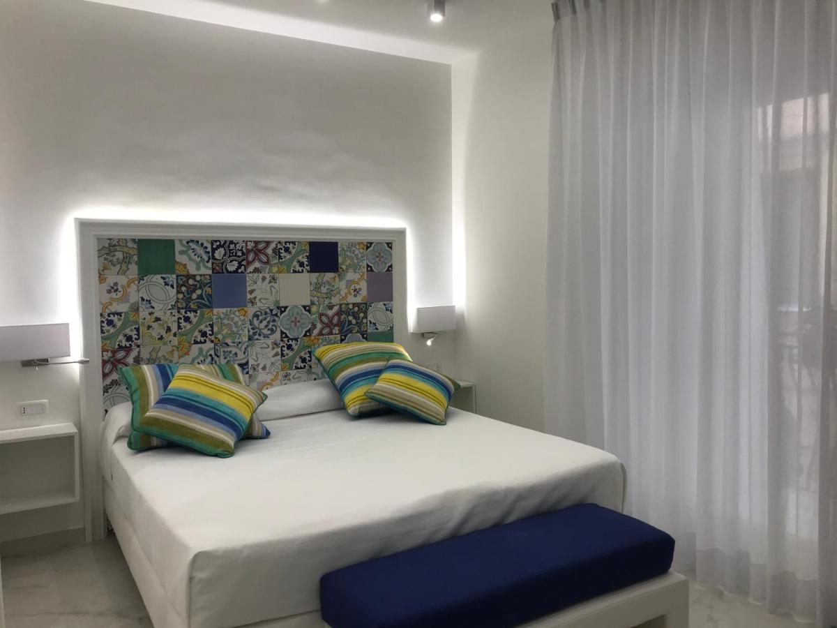 Amalfi Suite Boutique Hotel (Adults Only) מראה חיצוני תמונה